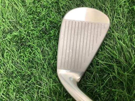 Ｍｉｚｕｎｏ　Ｐｒｏ　２４５　８Ｓ