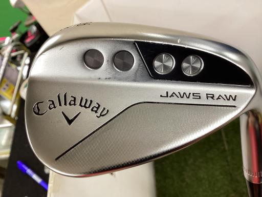 i`vr@q`v@NbL@TU°^PO°r