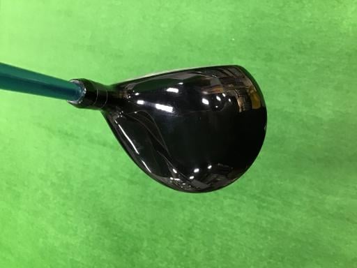 �q�������q���@�q�����@�u�@�u�Q�@�e�v�@�T�v