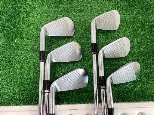 �r�q�h�w�n�m�@�y�V�S�T�@�@�U�r�i���{���F�U�{�Z�b�g�j