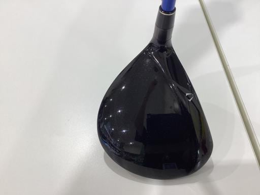 �r�q�h�w�n�m�@�y�@�e�W�T�@�T�v