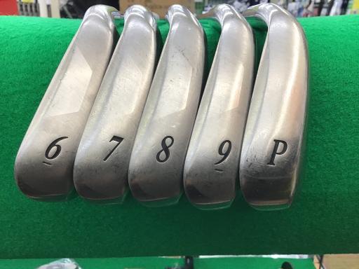 �w�w�h�n�i�Q�O�P�Q�j�@�T�r�i���{���F�T�{�Z�b�g�j