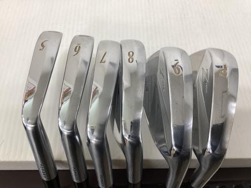 rqhwnm@yXUT@Uri{FU{Zbgj