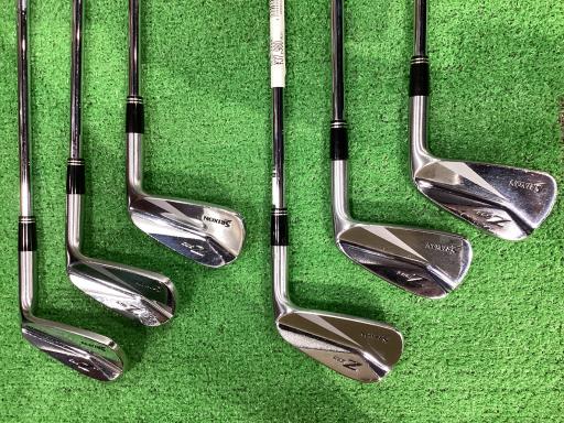 rqhwnm@yXUT@Uri{FU{Zbgj