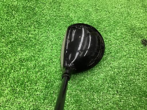 �q�������q���@�q�����@�u�@�u�Q�@�e�v�@�T�v