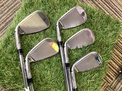 rhl@l`wEnr@@Tri{FT{Zbgj