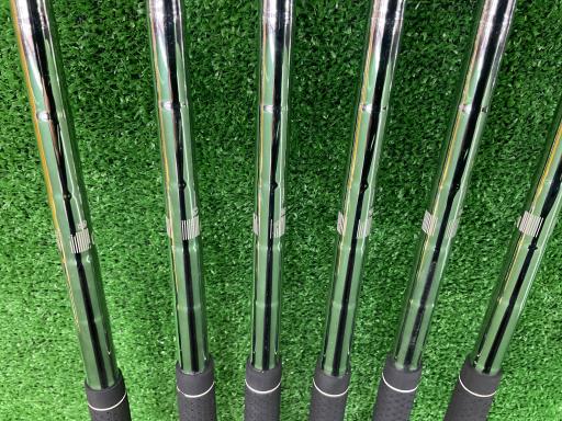 �r�q�h�w�n�m�@�y�V�S�T�@�@�U�r�i���{���F�U�{�Z�b�g�j