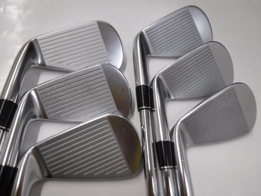 rqhwnm@ywT@Uri{FU{Zbgj