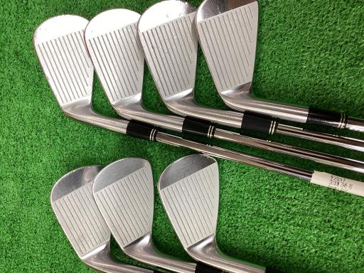 rqhwnm@yXST@Wri{FV{Zbgj