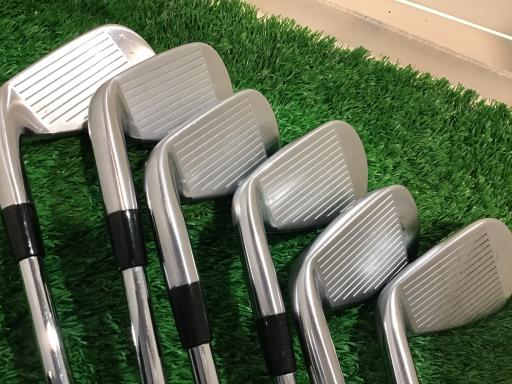 �s���������������@�u�f�R�i�Q�O�P�U�j�@�U�r�i���{���F�U�{�Z�b�g�j