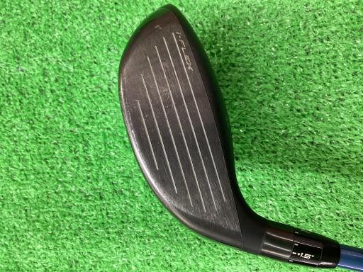 �r�q�h�w�n�m�@�y�w���@�T�v