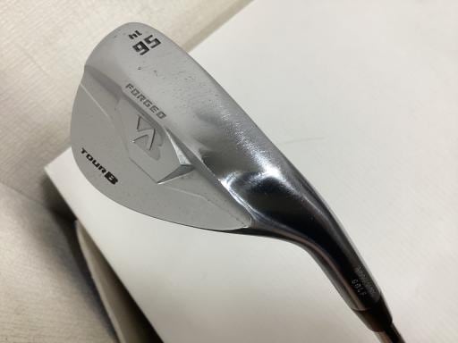 TOUR B XW−1(シルバー) 56°/14°