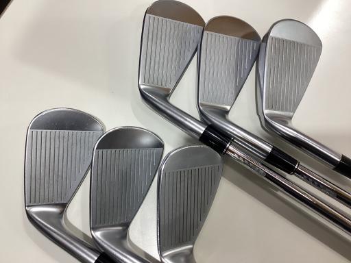 rqhwnm@y|enqfdc@hh@Ur