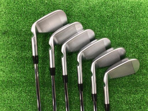 ���T�R�O�@�U�r�i���{���F�U�{�Z�b�g�j