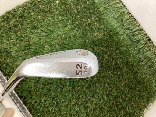 Cleveland 588 RTX 2.0 PRECISION FORGED 52°/10°