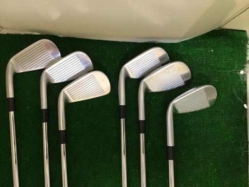 �s���������������@�b�a�@�V�P�U�@�U�r�i���{���F�U�{�Z�b�g�j