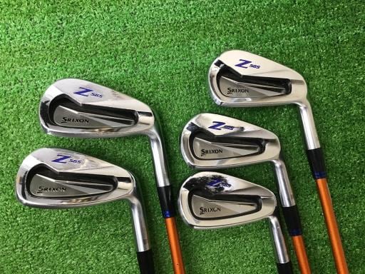 �r�q�h�w�n�m�@�y�T�U�T�@�@�U�r�i���{���F�T�{�Z�b�g�j