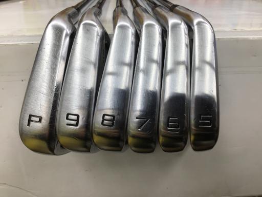 �s�����������@�l�������@�o�E�V�l�b�i�Q�O�Q�R�j�@�U�r�i���{���F�U�{�Z�b�g�j