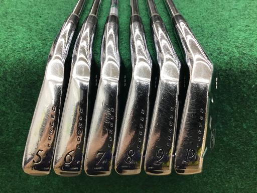 rqhwnm@yXQT@@Uri{FU{Zbgj