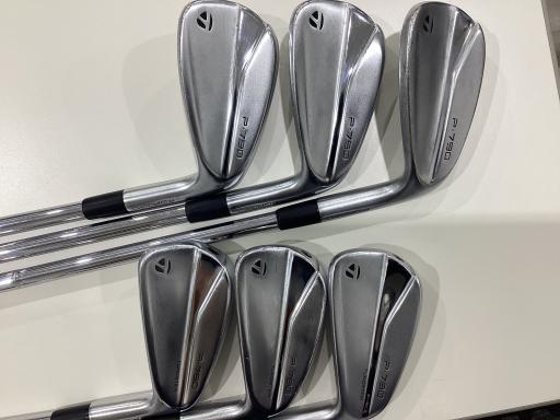 �s�����������@�l�������@�o�E�V�X�O�i�Q�O�Q�P�j�@�U�r�i���{���F�U�{�Z�b�g�j