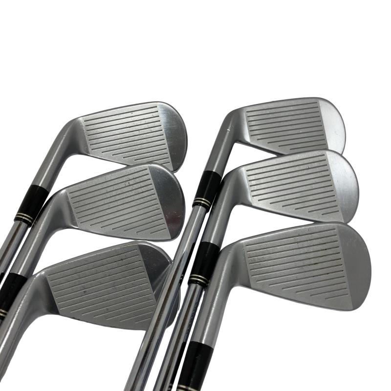 �r�q�h�w�n�m�@�y�T�S�T�@�@�U�r�i���{���F�U�{�Z�b�g�j