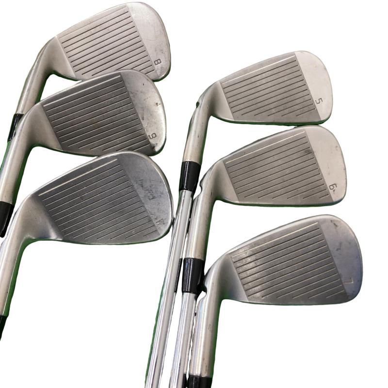 ���@�A�C�A���@�U�r�i���{���F�U�{�Z�b�g�j