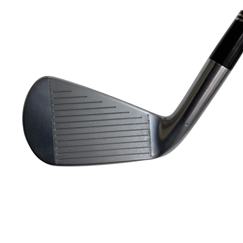 �r�q�h�w�n�m�@�y�T�Q�T�@���S