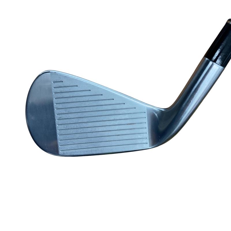 �r�q�h�w�n�m�@�y�T�W�T�@���S