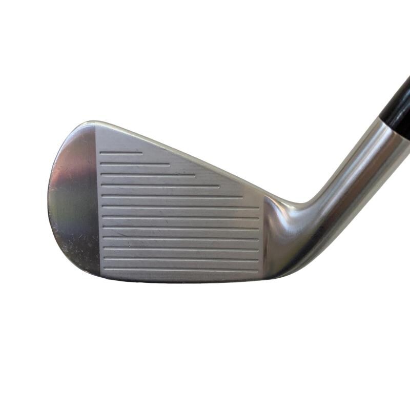 �r�q�h�w�n�m�@�y�X�U�T�@���S