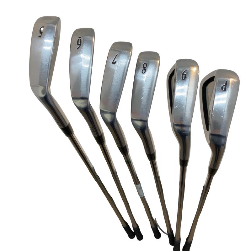 �r�q�h�w�n�m�@�y�T�S�T�@�@�U�r�i���{���F�U�{�Z�b�g�j