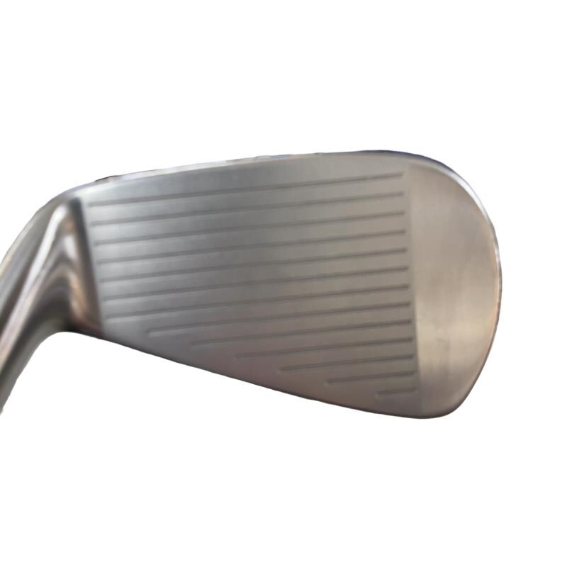 �a�q�h�c�f�d�r�s�n�m�d�@�Q�S�Q�b�a�{�@���S