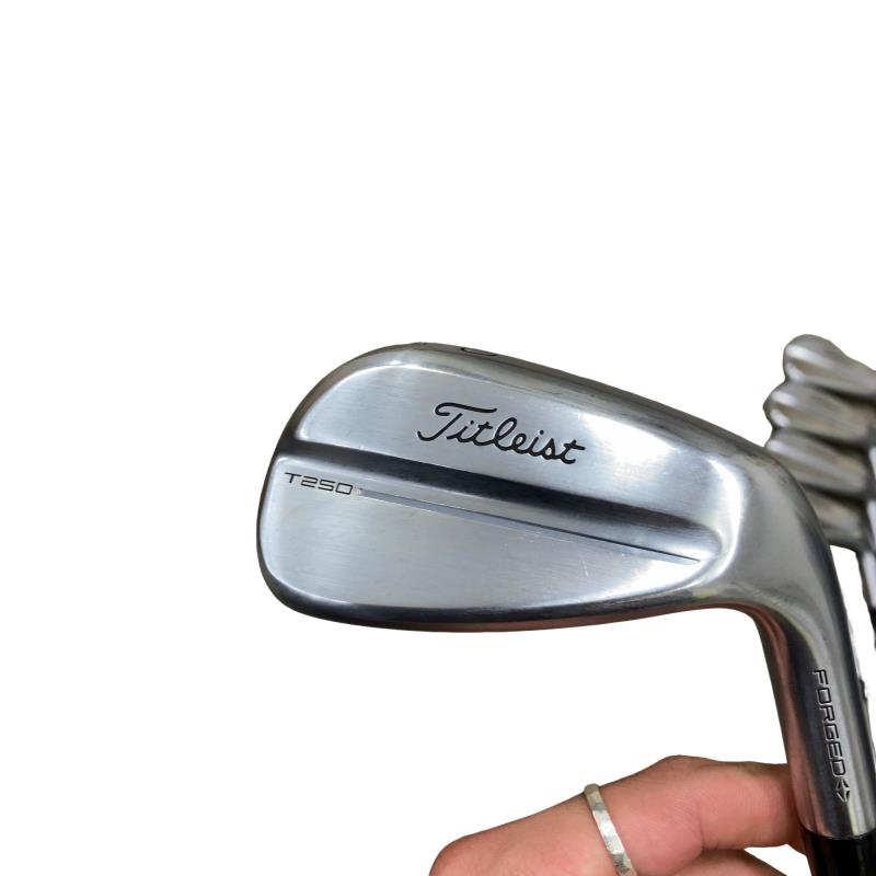 �s���������������@�s�Q�T�O�i�Q�O�Q�T�j�@�@�U�r�i���{���F�U�{�Z�b�g�j