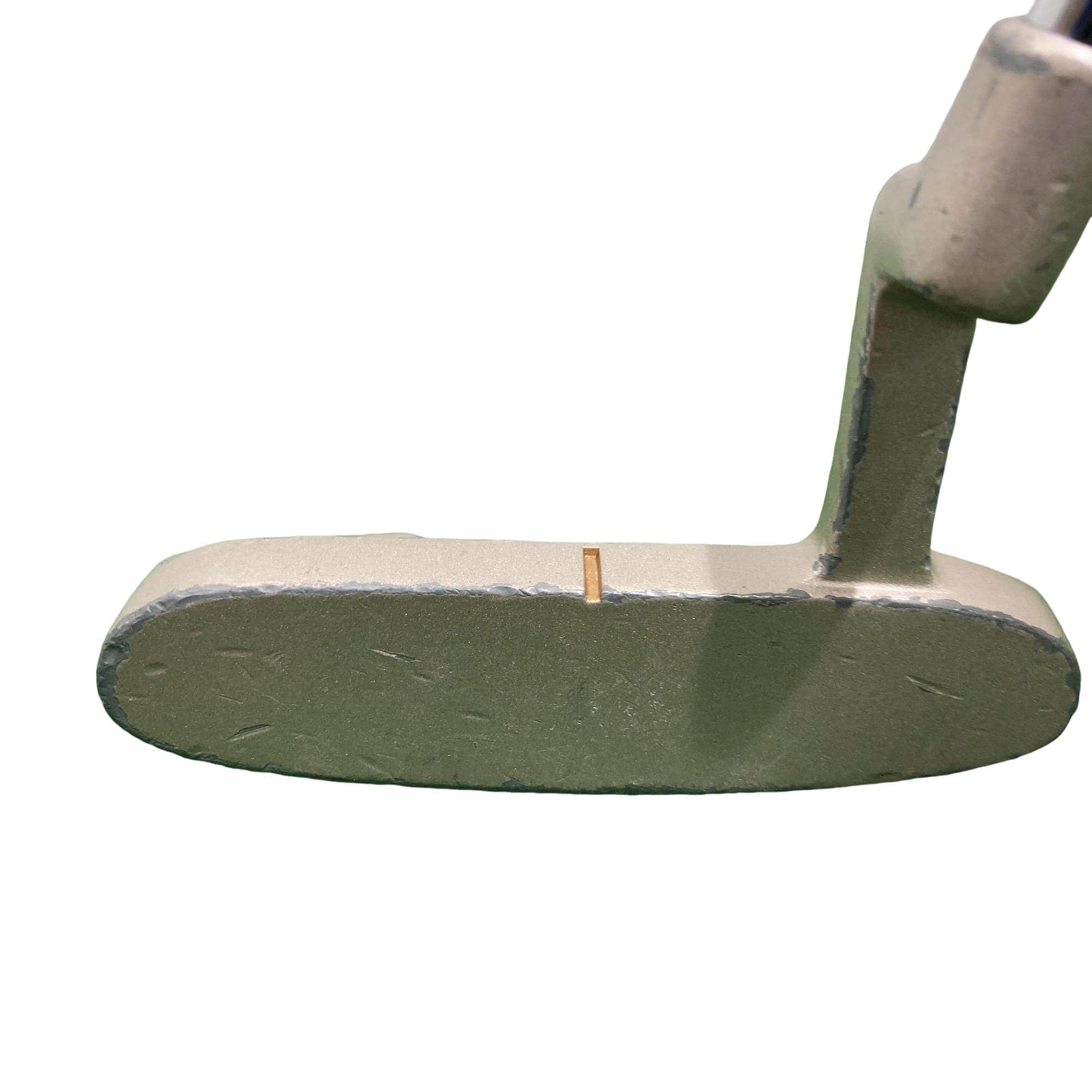 ���������i�Q�O�O�U�j�@�o�s�@���f�B�[�X