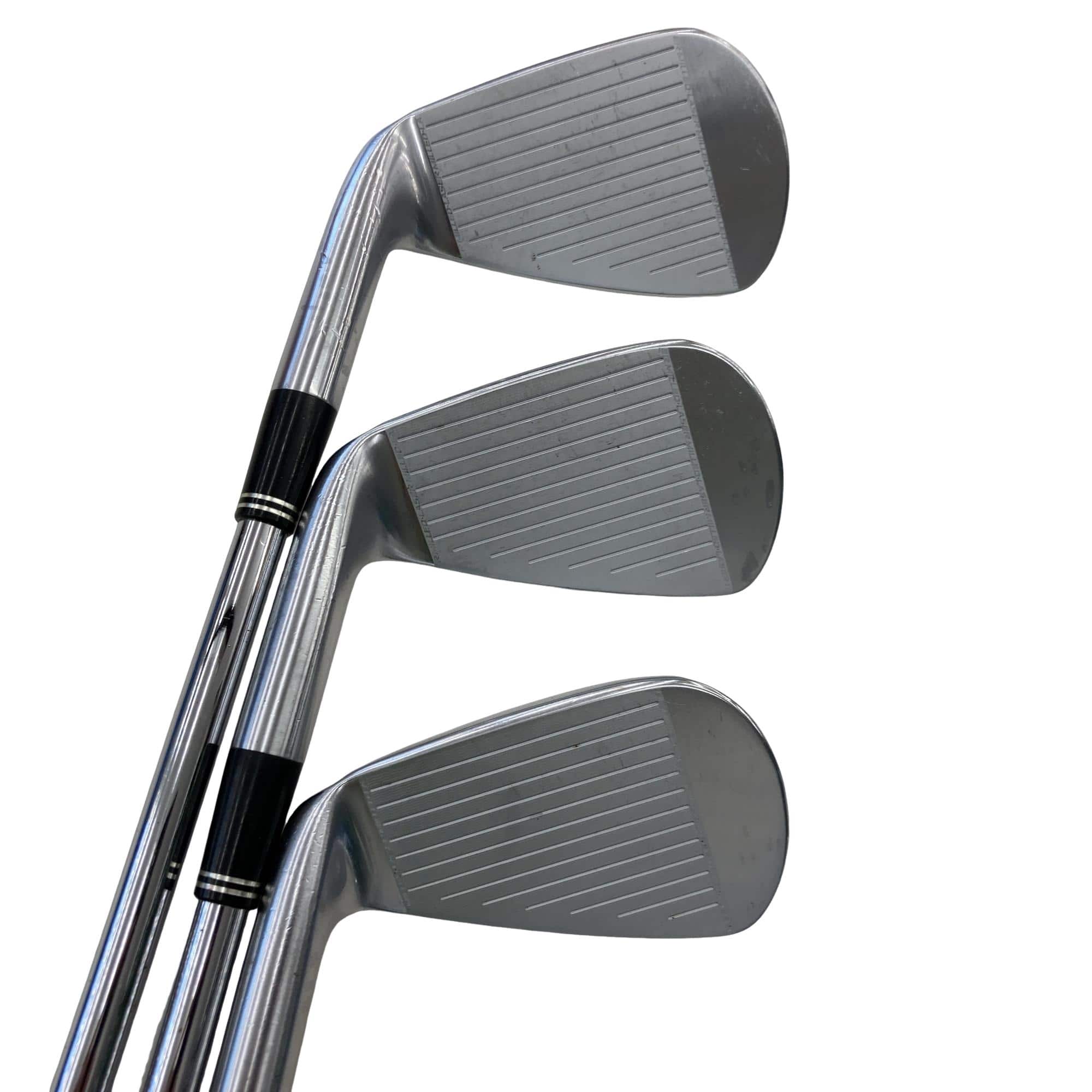 �r�q�h�w�n�m�@�y�T�Q�T�@�@�U�r�i���{���F�U�{�Z�b�g�j