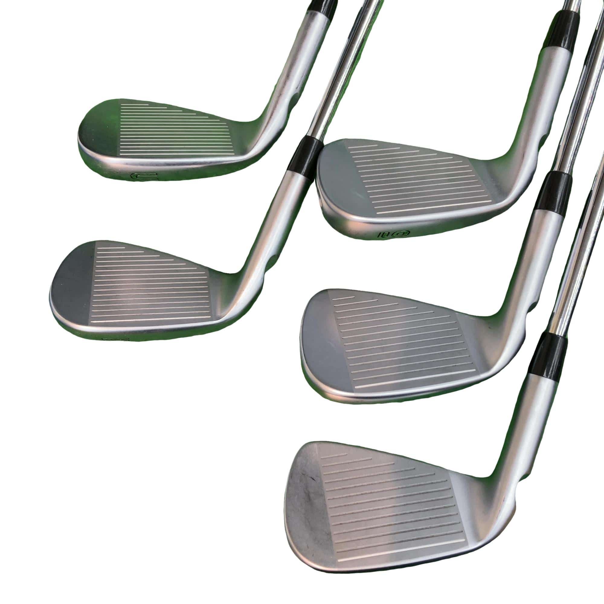 ���T�O�O�@�T�r�i���{���F�T�{�Z�b�g�j