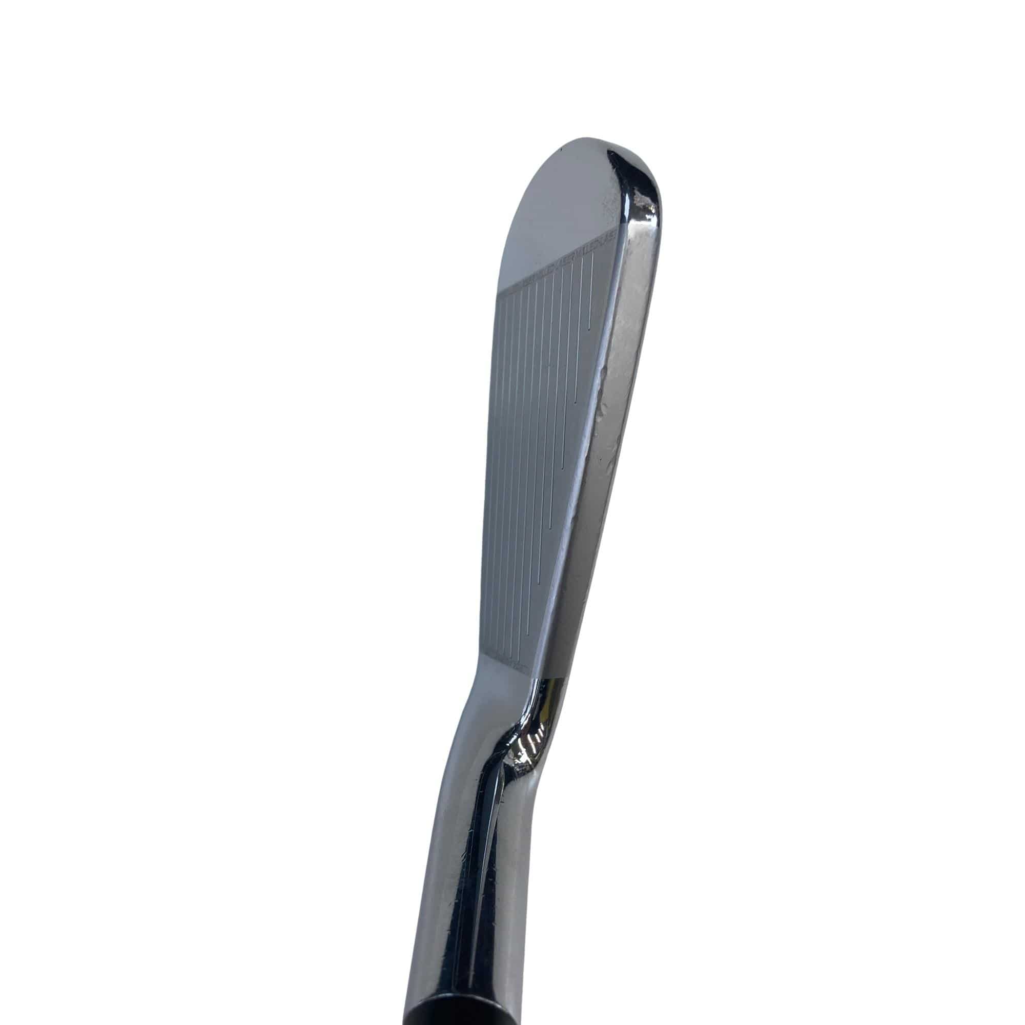 �r�q�h�w�n�m�@�y�V�Q�T�@���R