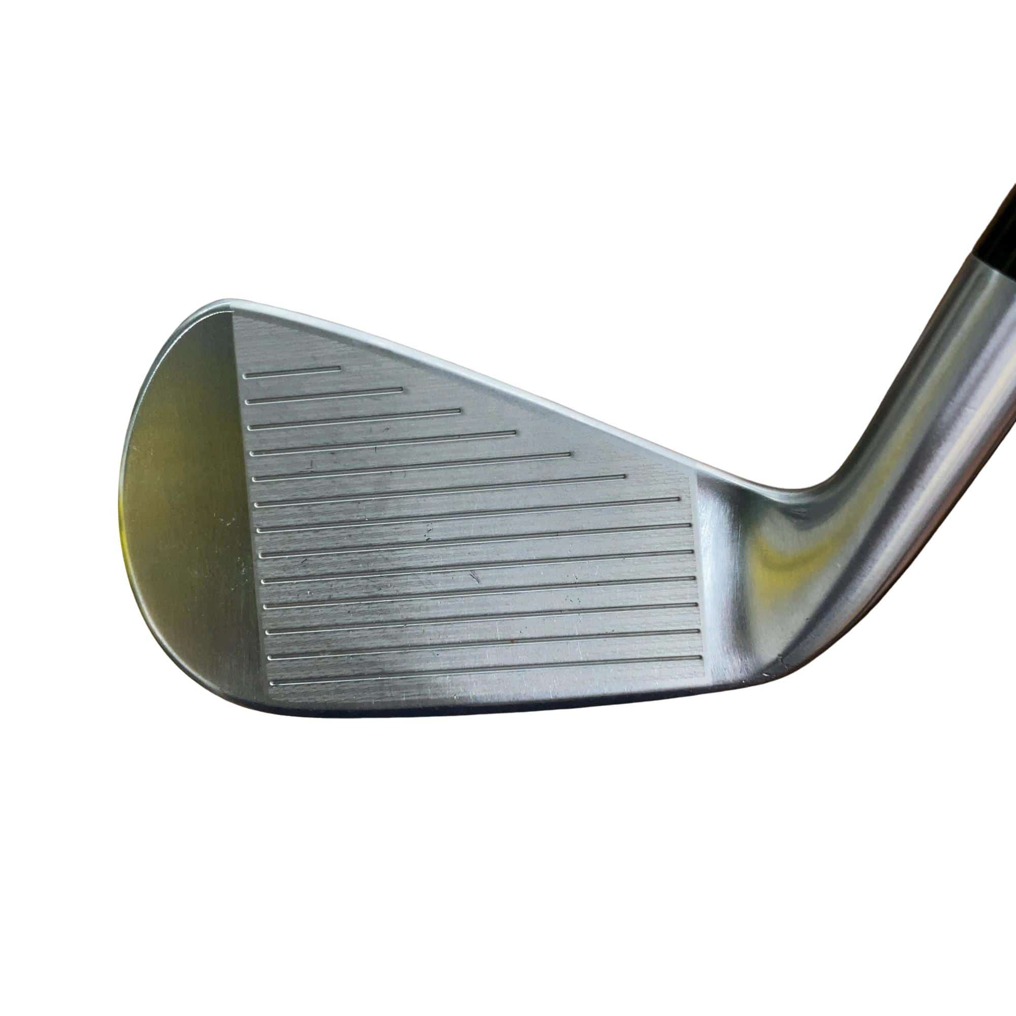 �r�q�h�w�n�m�@�y�@�t�W�T�@�t�S