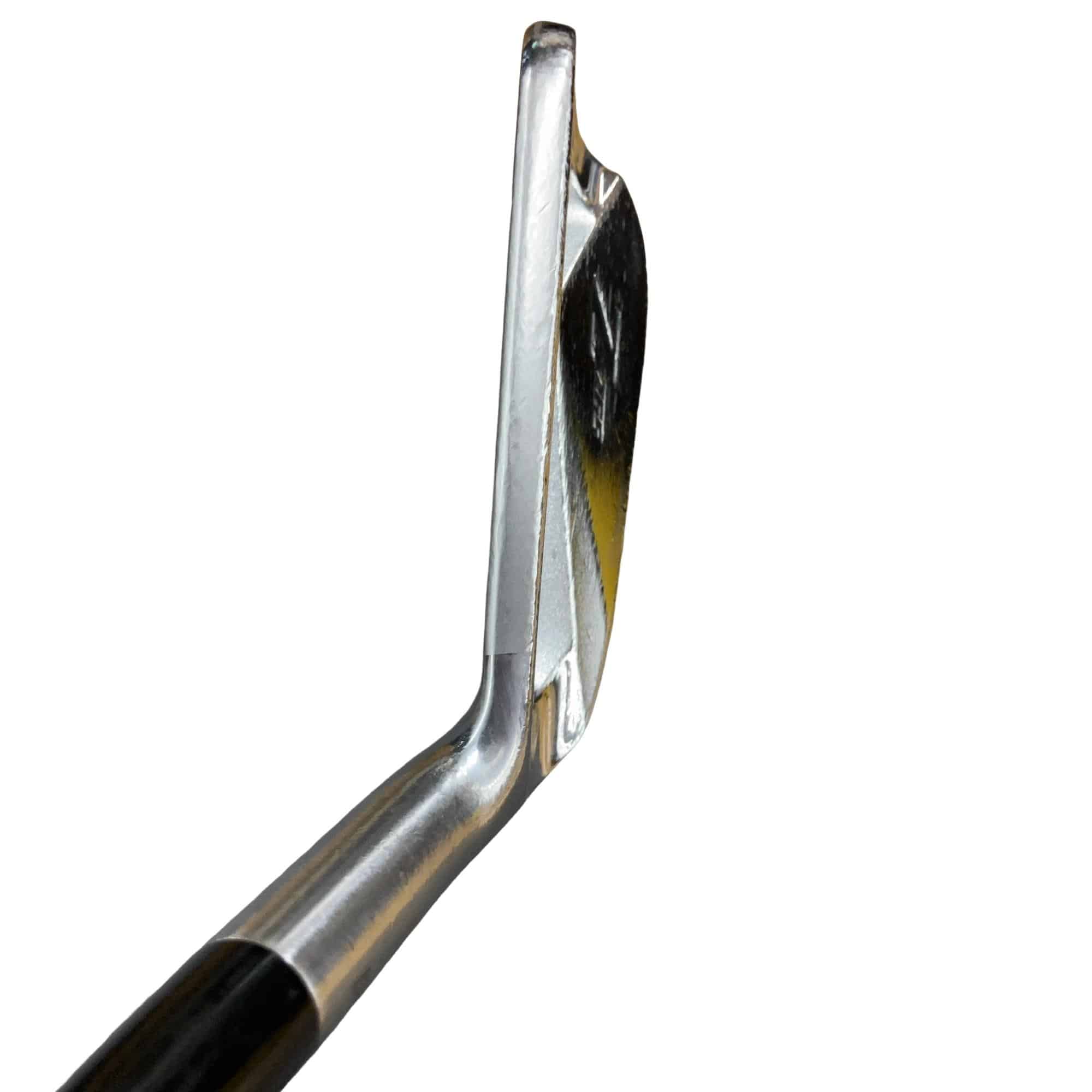 �r�q�h�w�n�m�@�y�V�U�T�@���S