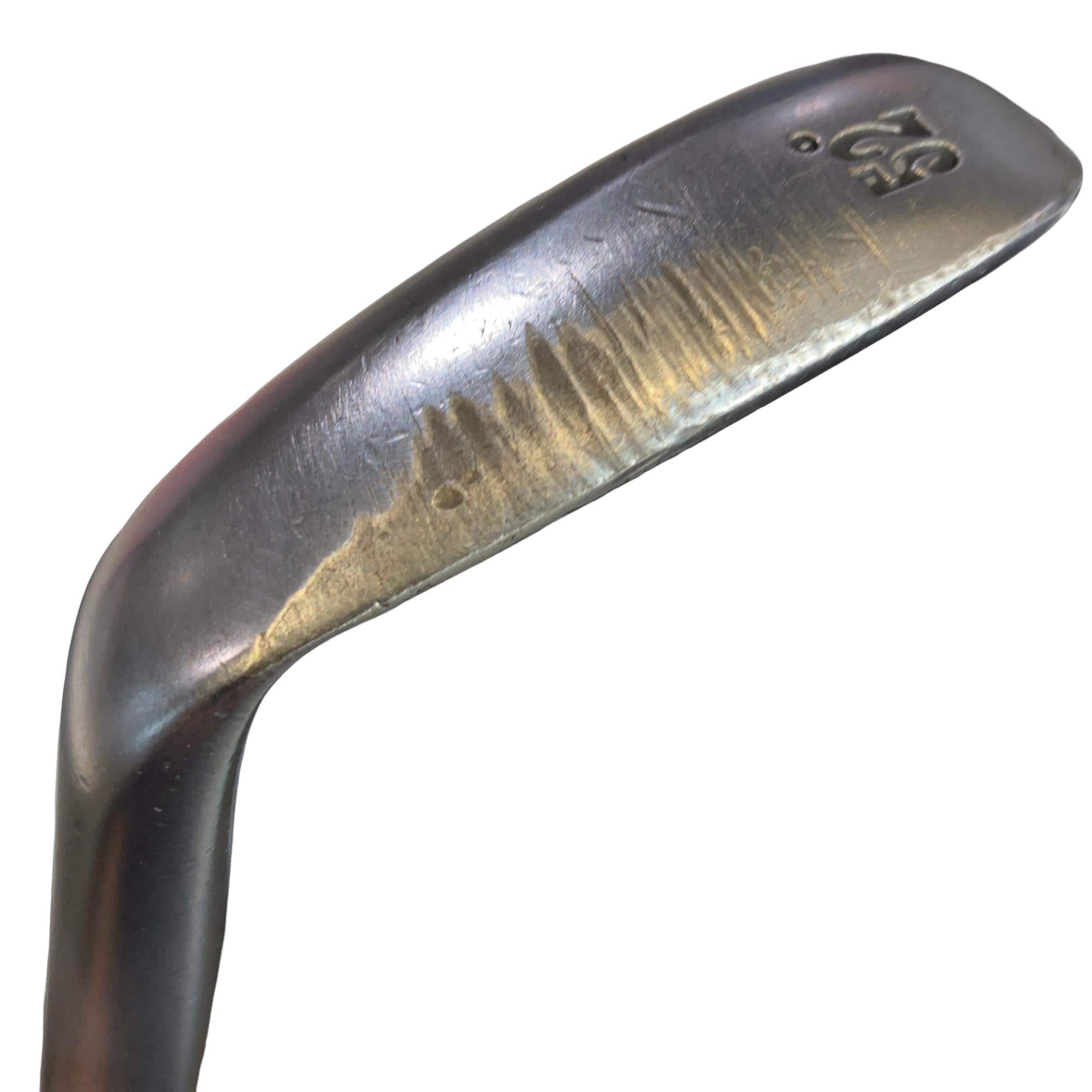 �r�q�h�w�n�m�@�v�f�|�V�O�U�@�T�Q°�^�O�W°