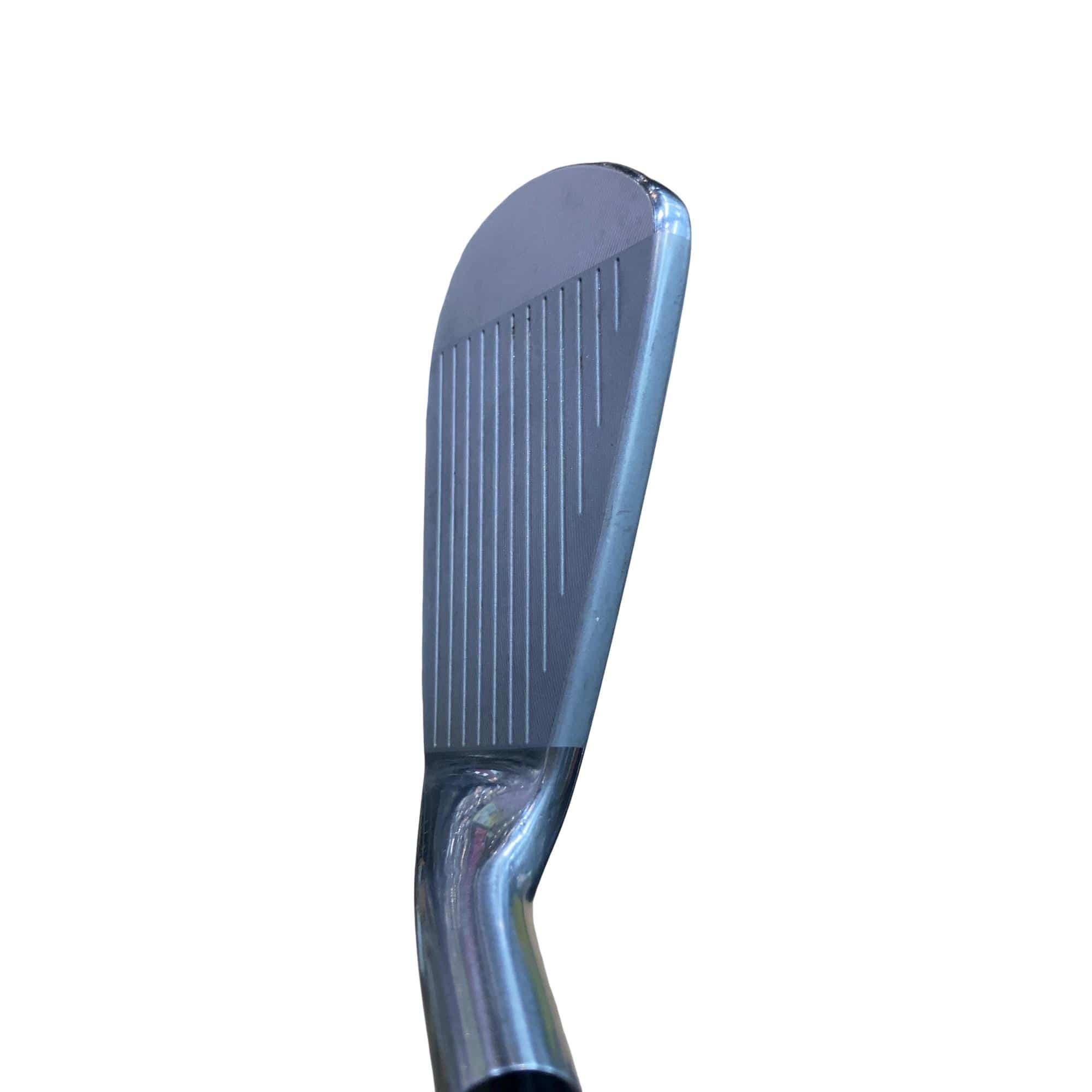 �r�q�h�w�n�m�@�y�q�|�U�O�O�@���S