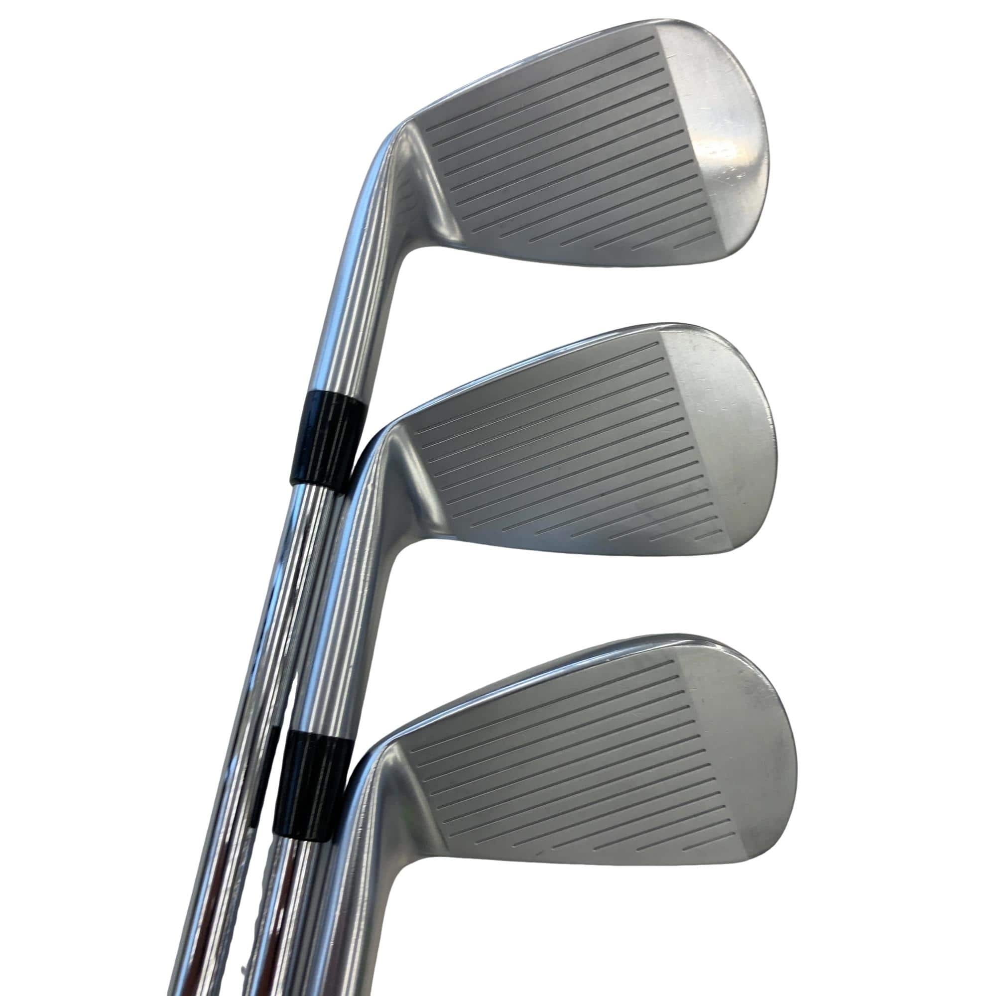 �a�q�h�c�f�d�r�s�n�m�d�@�Q�Q�P�b�a�@�U�r�i���{���F�U�{�Z�b�g�j