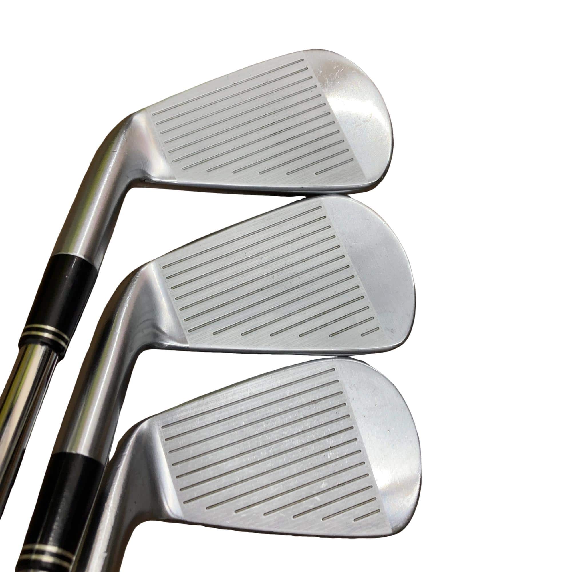 �r�q�h�w�n�m�@�y�T�U�T�@�@�U�r�i���{���F�U�{�Z�b�g�j