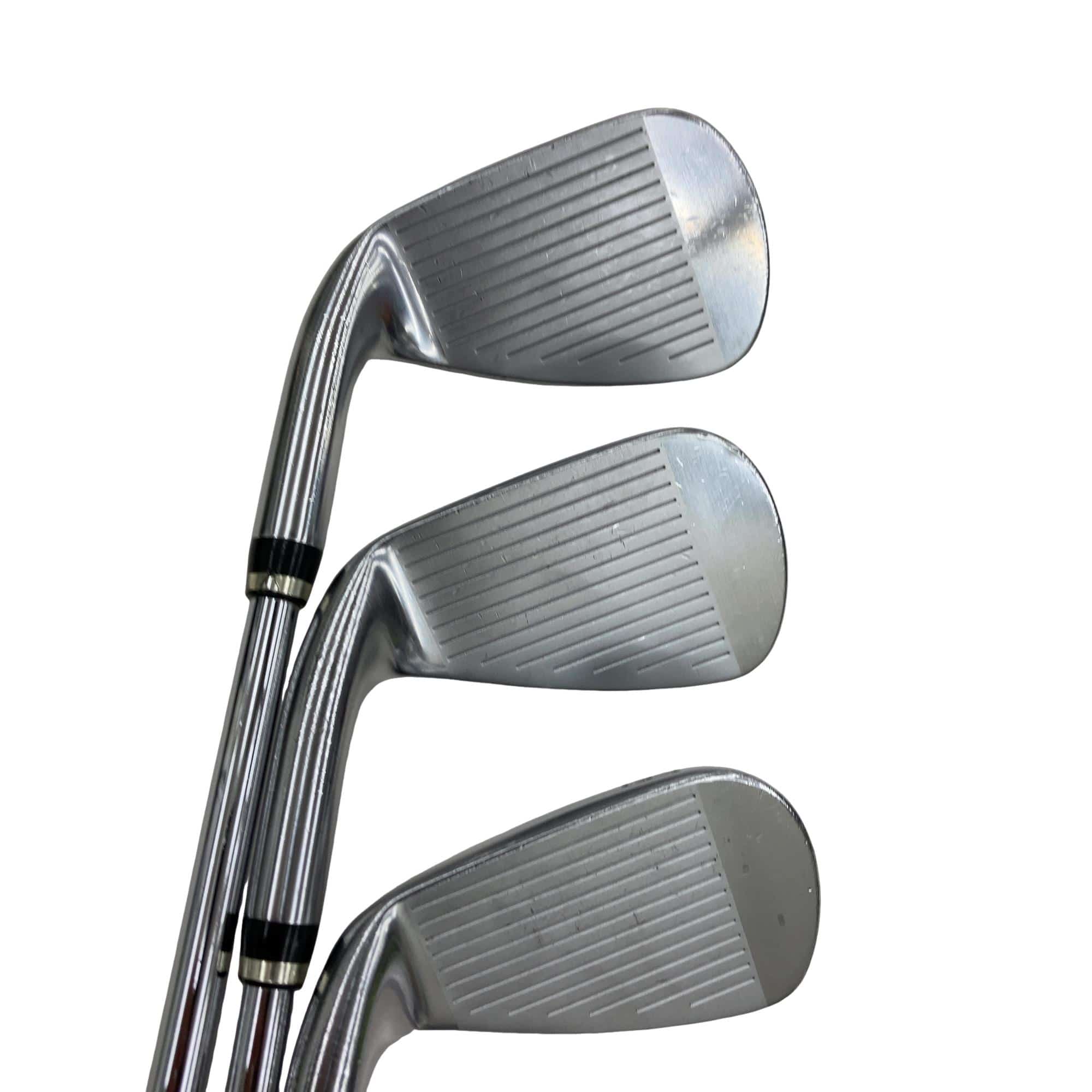 �s���������������@�u�f�R�@�U�r�i���{���F�U�{�Z�b�g�j