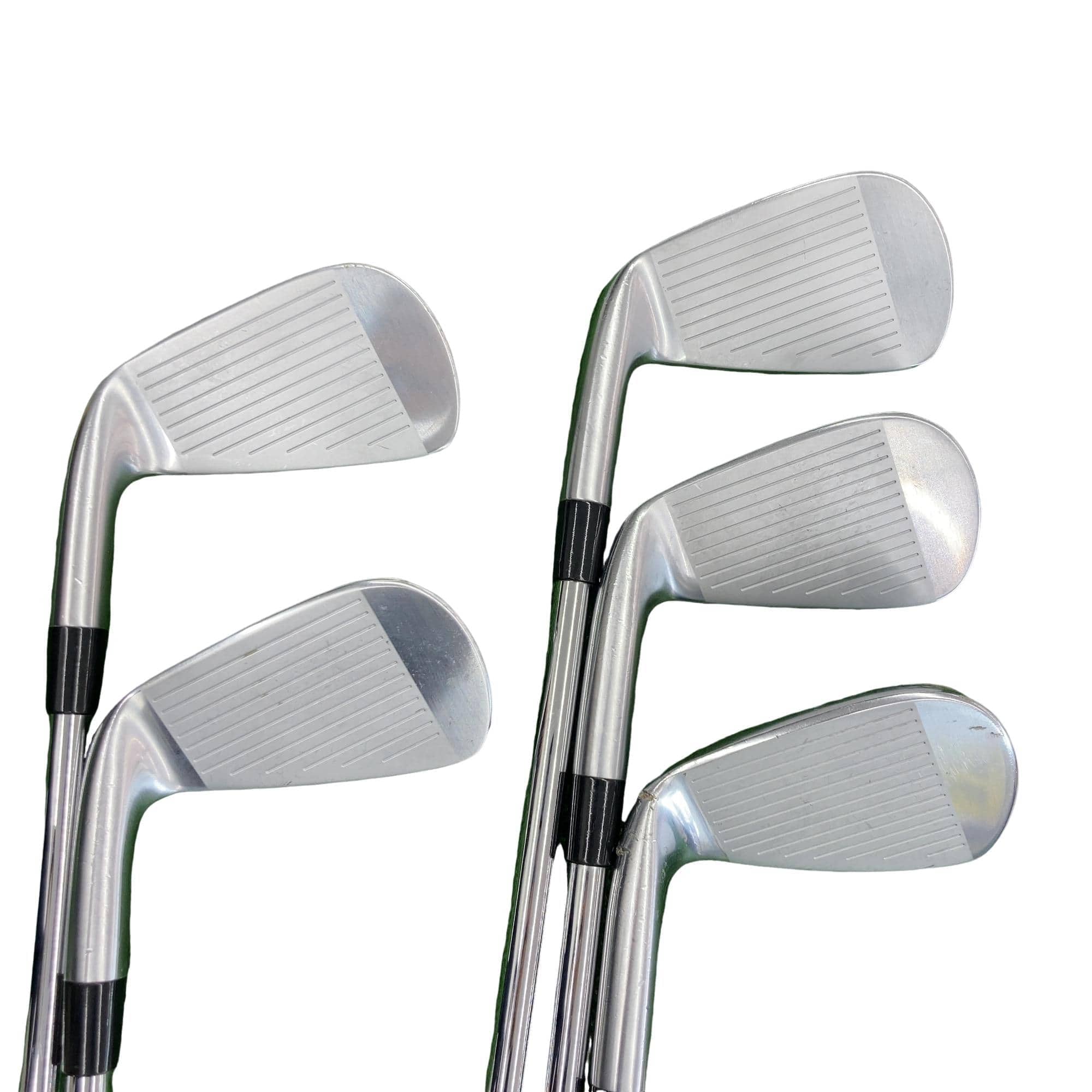 �q�r�@�e�n�q�f�d�c�i�Q�O�P�W�j�@�U�r�i���{���F�T�{�Z�b�g�j