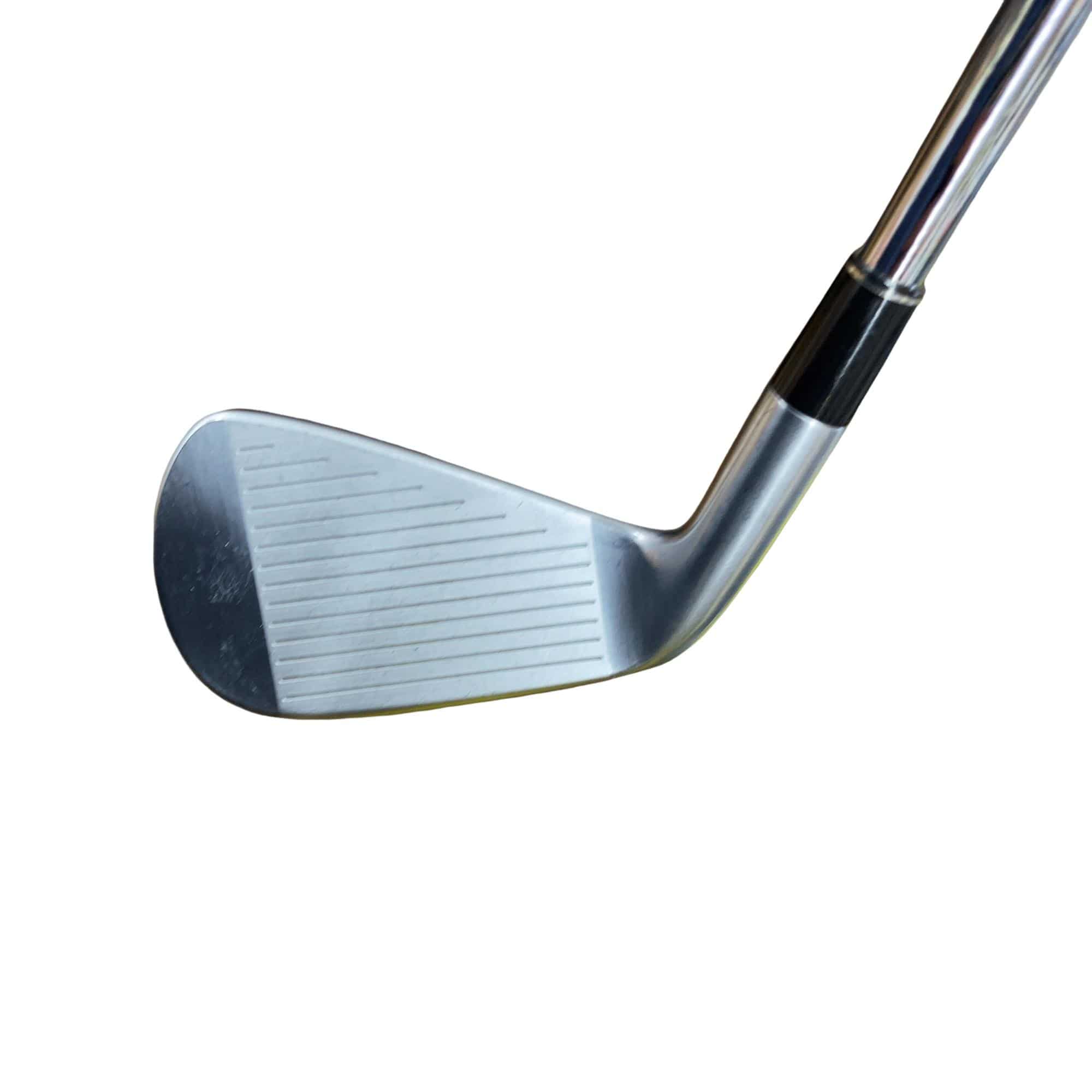 �r�q�h�w�n�m�@�y�@�t�W�T�@�t�T