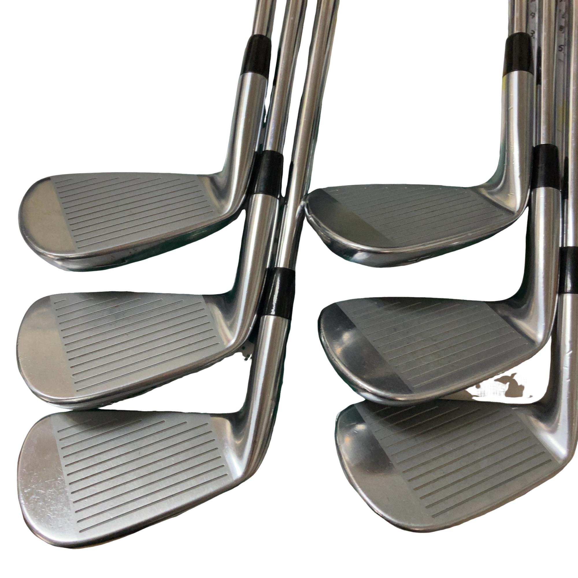 �l�����������@�o�����@�Q�Q�R�@�U�r�i���{���F�U�{�Z�b�g�j