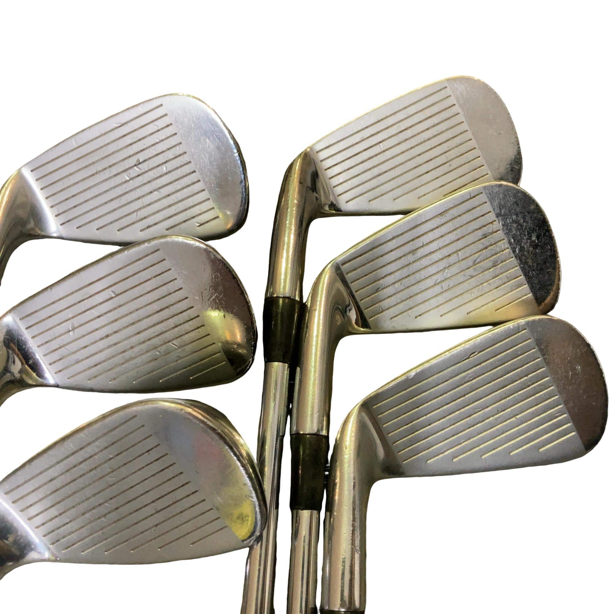 �s���������������@�`�o�Q�@�U�r�i���{���F�U�{�Z�b�g�j