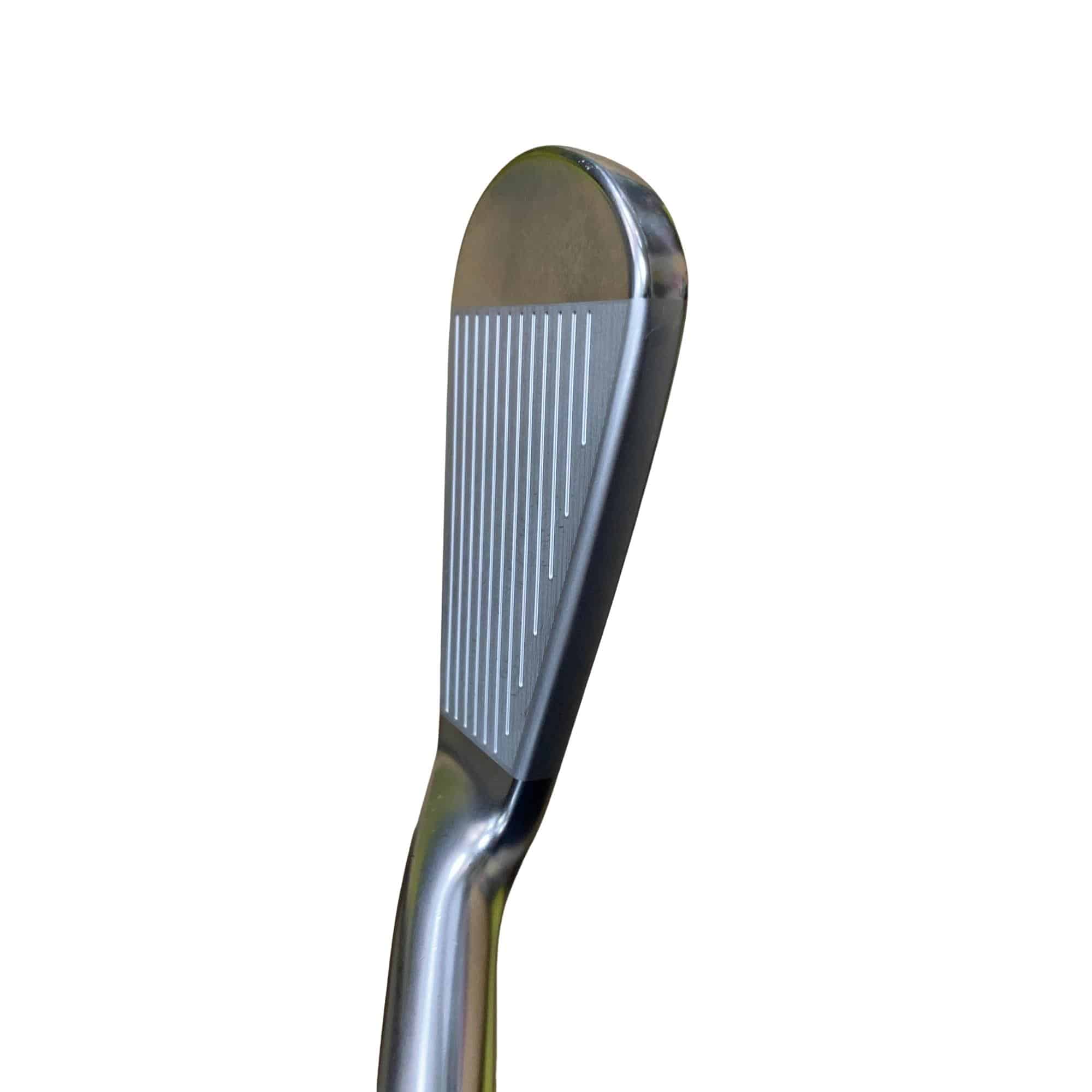 �r�q�h�w�n�m�@�y�w�T�@���S