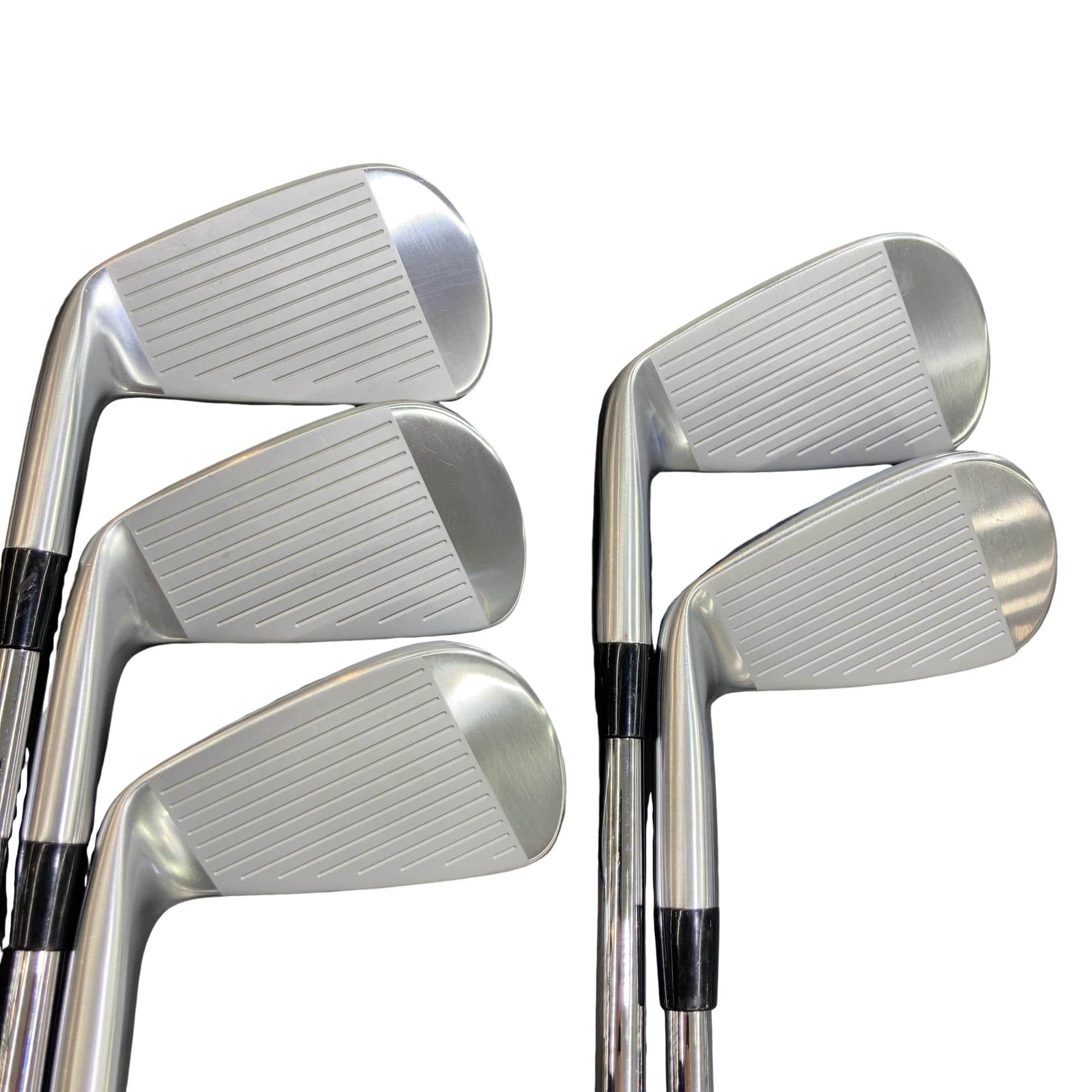 �a�q�h�c�f�d�r�s�n�m�d�@�Q�T�W�b�a�o�@�U�r�i���{���F�T�{�Z�b�g�j