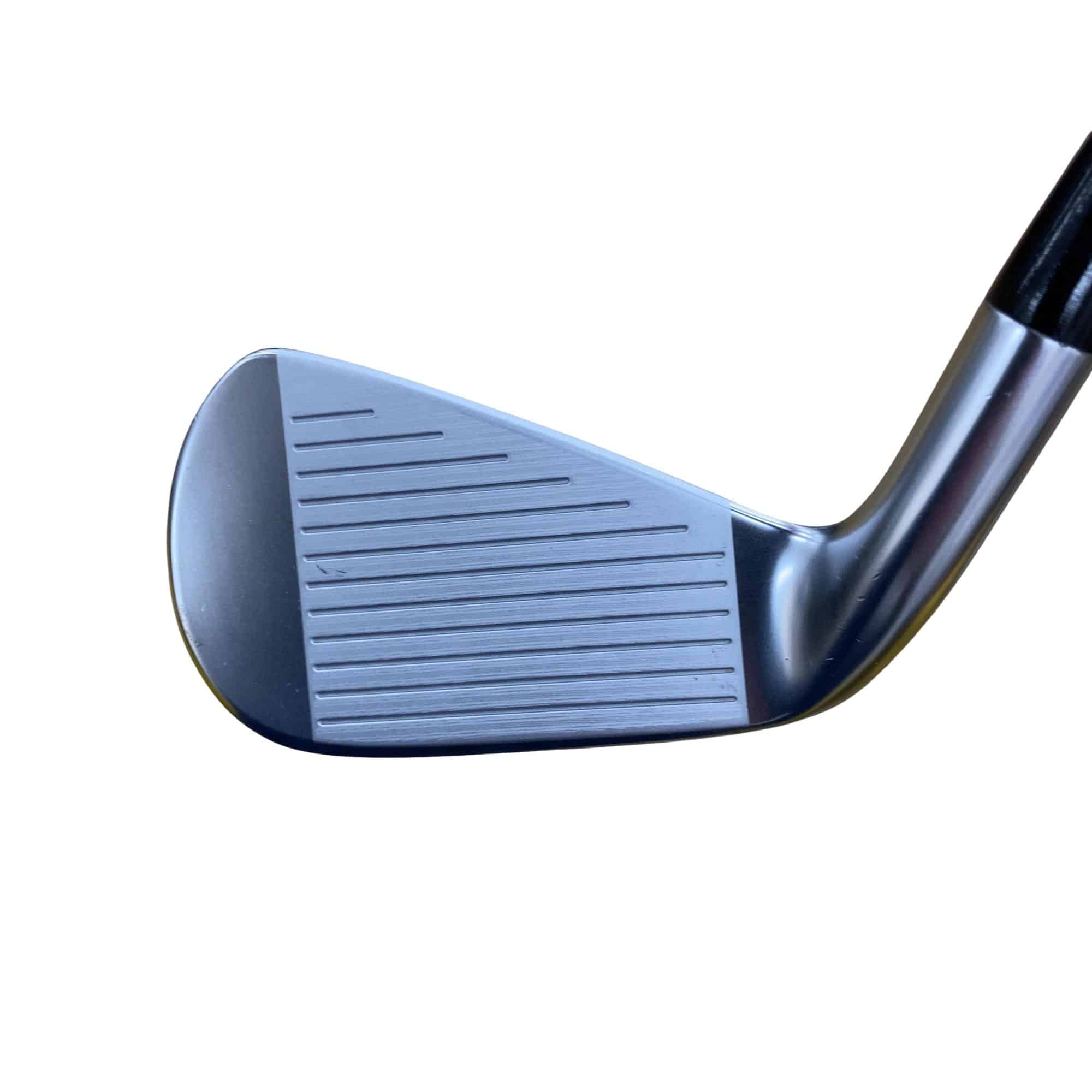 �r�q�h�w�n�m�@�y�w���t�@�t�R